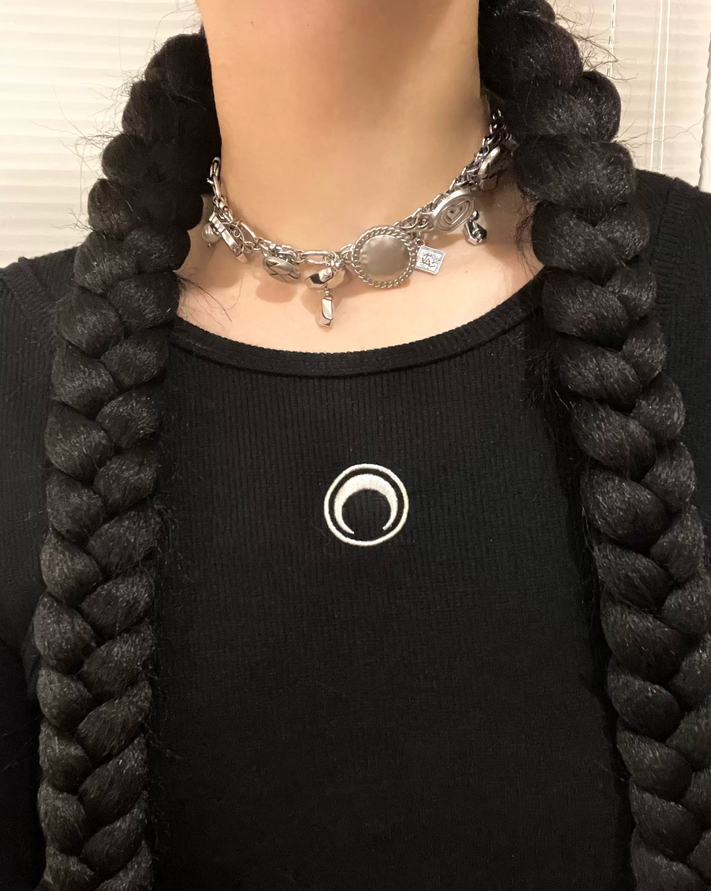Bispelling Cyberpunk Choker Necklace, Metallic Retro Silver Choker for Autumn and Winter