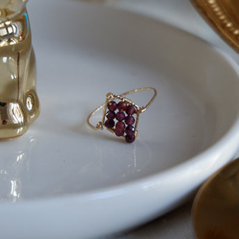 Vintage Poker Ring with Exquisite, Playful, and Unique Design