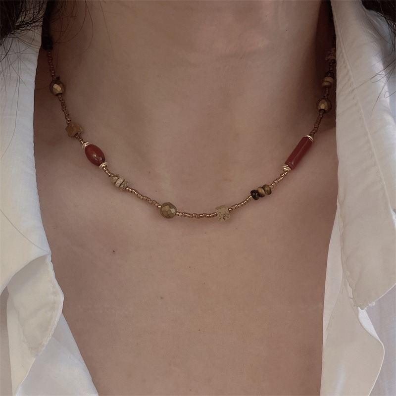 Vintage Gold Ellipse Pendant Bead Necklace, Women's Stylish & Versatile, Unique Design