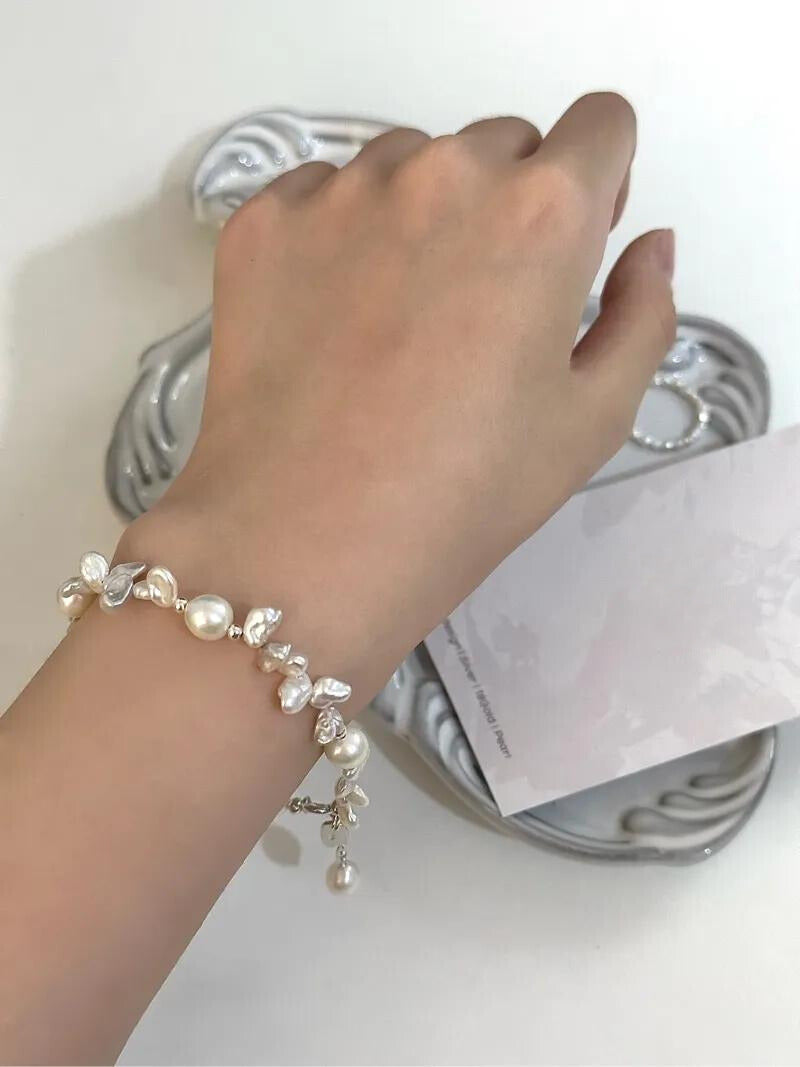 Elegant Baroque Pearl Petal Bracelet – Handcrafted Natural Stone Jewelry