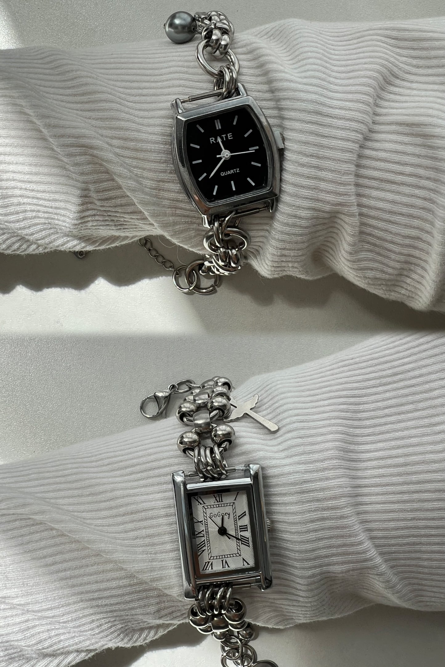 Minimalist black&white dial silver wrist watch