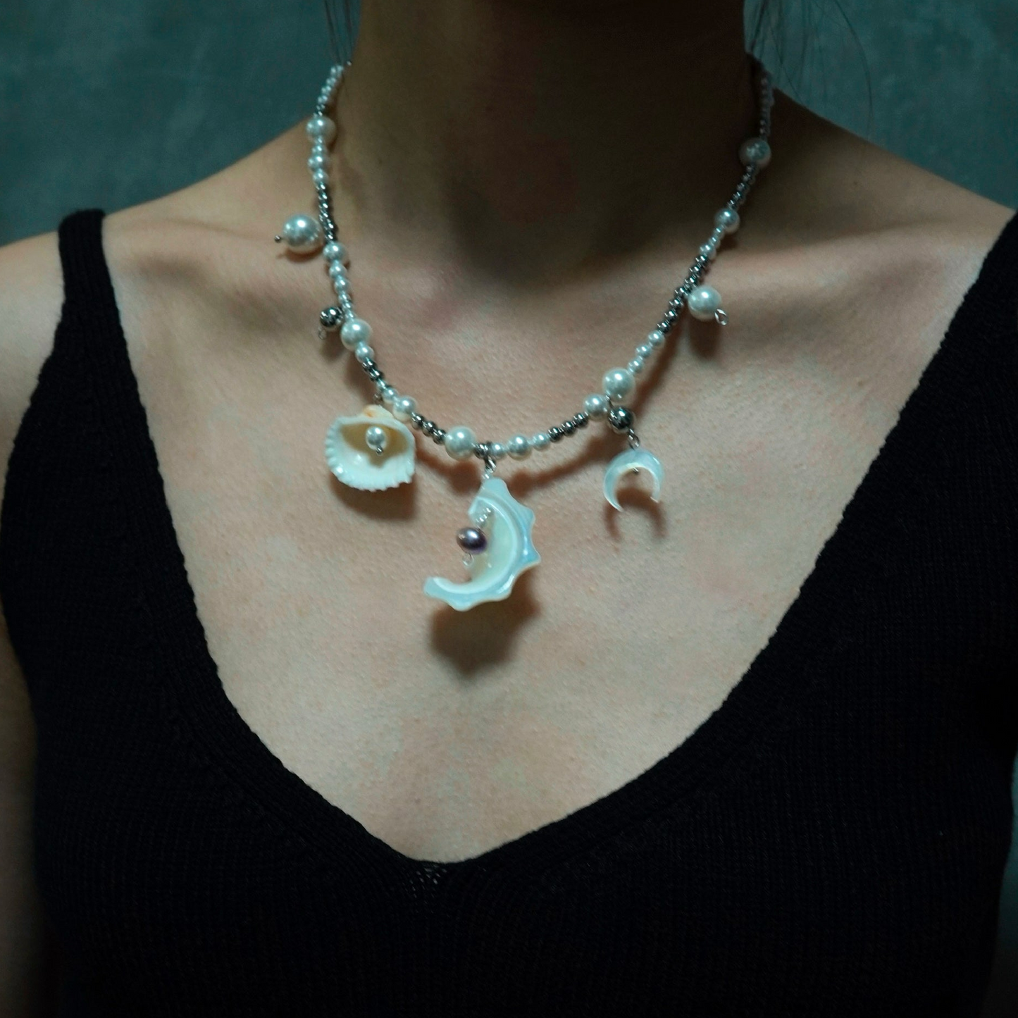 Handmade Pearl Shell Necklace Sea Shell Pearl Chain Necklace Summer Beach Jewelry for Women Wedding Party