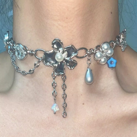 Vintage punk Flower silver choker,Pearl and gemstone embellishments,Y2K necklace ,Unique floral design, special gift