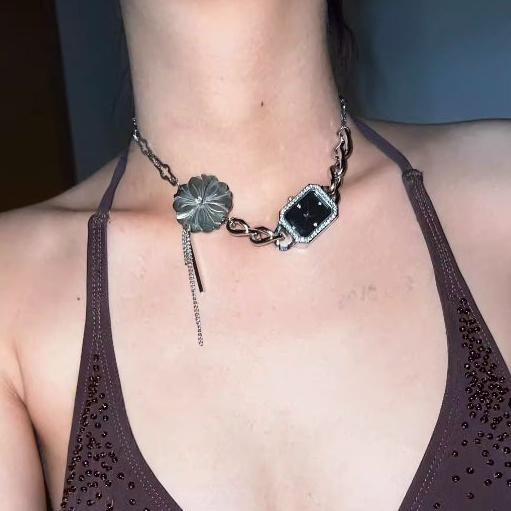 Vintagepunk Black Watch, Silver Chunky Chain Choker with Floral Decorations,Y2Kchoker,A Perfect and Special Gift