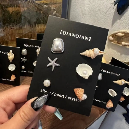 Handcrafted,natural conch shells and shells earrings,S925, featuring ocean elements. With various combinations available, a perfect gift.