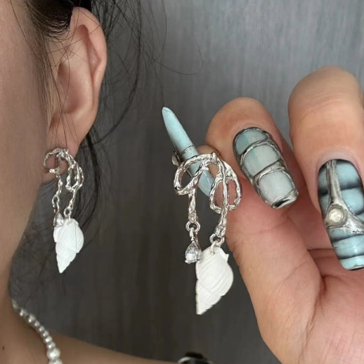 Handcrafted white conch shell pendant earrings combined with silver bow earrings, S925,delicate and minimalist aesthetic. a perfect gift.