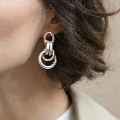 Minimalist Versatile Hoop Earrings, Vintage Metal Circle Tassel, Elegant Dripping Charms