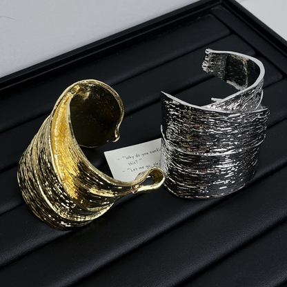 Vintage Exaggerated Open Bangle, 3D Relief Texture, Gold & Silver Tone Cuff Bracelet