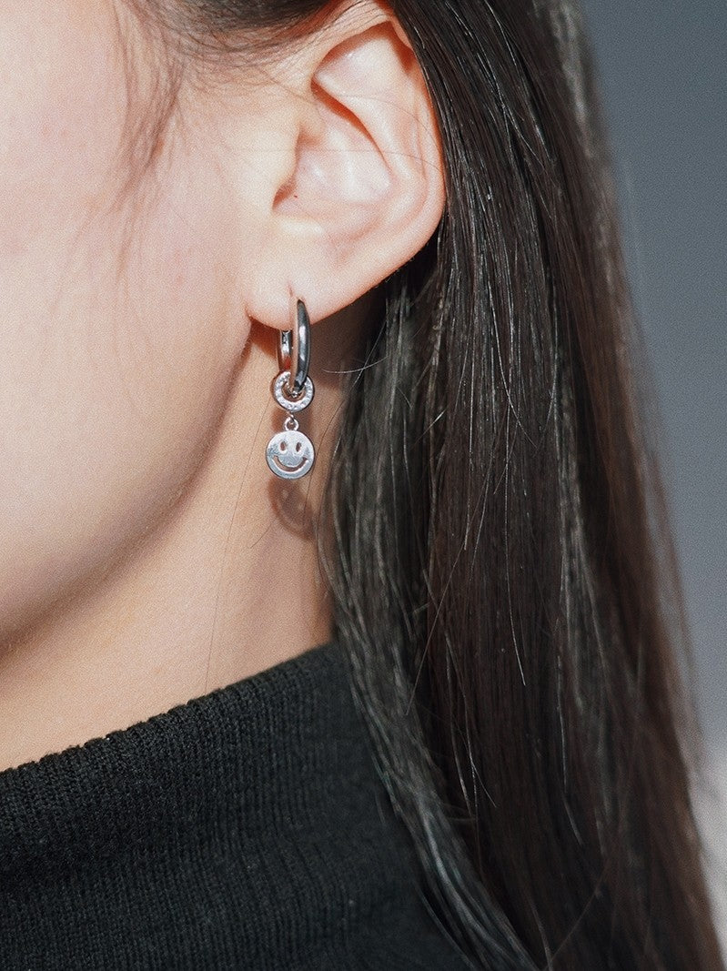 Minimalist Smile Earrings, Unique Design, Gold-Plated Copper Ear Cuff