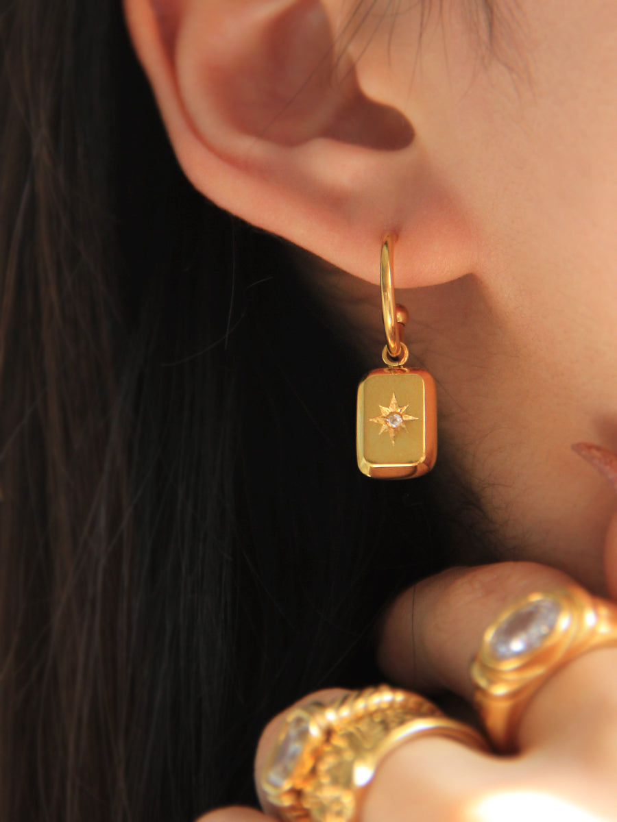 Titanium Steel 18K Gold-Plated Earrings, Sparkling Arctic Star Block Pendant, Hypoallergenic