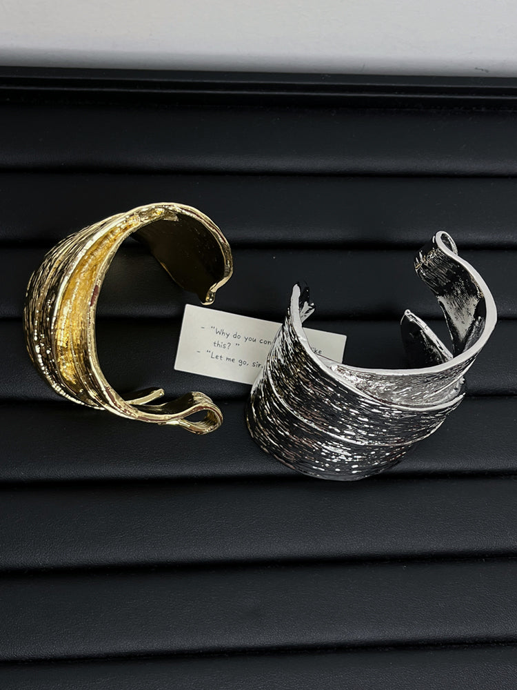 Vintage Exaggerated Open Bangle, 3D Relief Texture, Gold & Silver Tone Cuff Bracelet