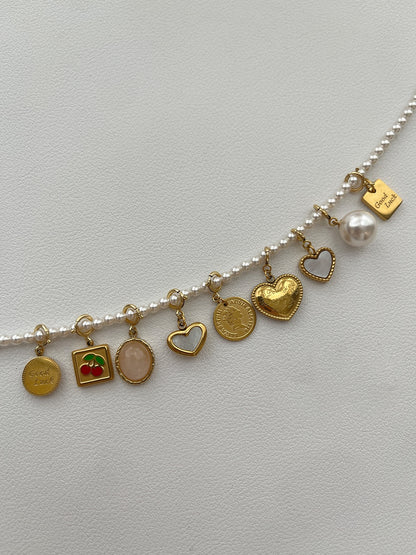 Natural Mother-of-Pearl Love Heart Titanium Steel Pendant with 14K Gold-Plated Clasp
