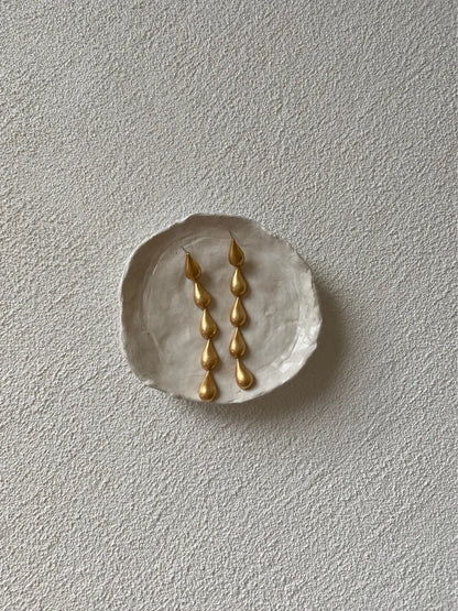 Elegant Gold-Plated Sterling Silver Water Drop Earrings – Minimalist Fashion Accessory