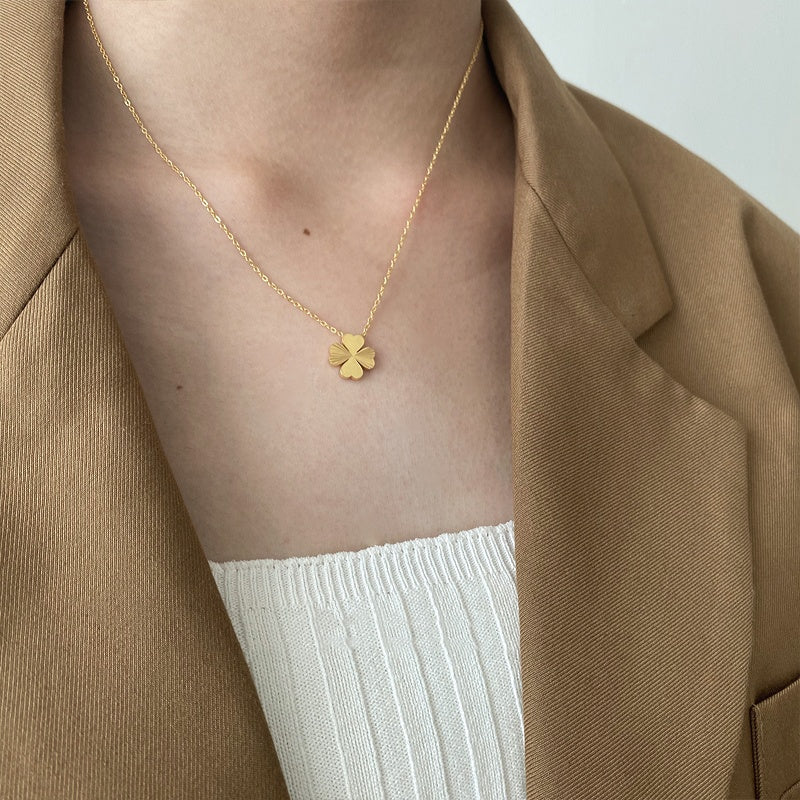 Lucky Clover Titanium Steel Choker Necklace