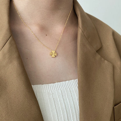 Lucky Clover Titanium Steel Choker Necklace