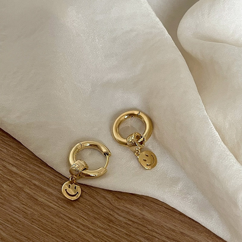 Minimalist Smile Earrings, Unique Design, Gold-Plated Copper Ear Cuff