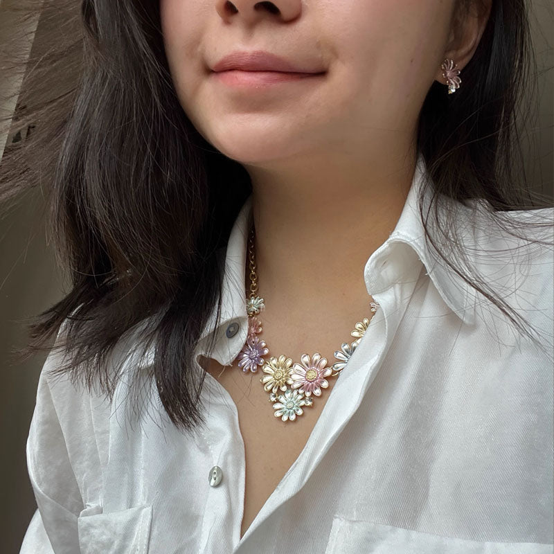Retro Daisy Alloy Necklace Earrings Jewelry Set for Women