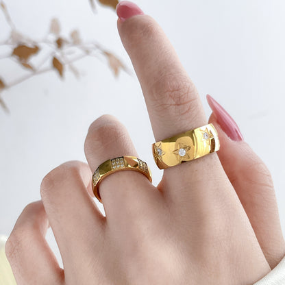 Floral Core Zircon Ring, Black Zircon Eye, Wave-Patterned Star Ti Steel, 18K Gold-Plated
