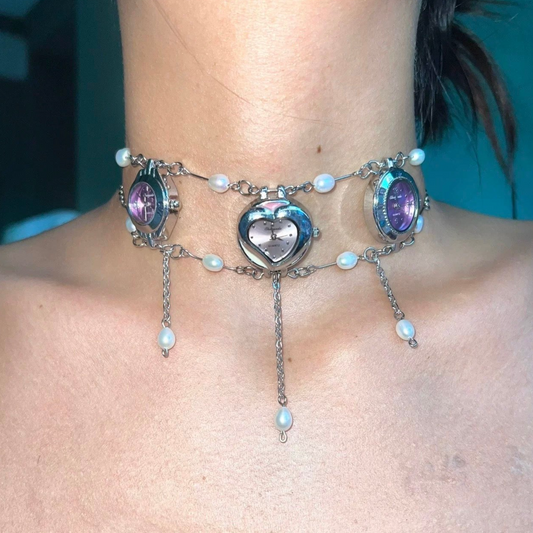 Retro Elegant Three Watch Choker Necklace, Funky Clock Choker, Y2K Necklace，Clock Whimsical Neckalce,Trending Quartz Cross Pearl necklace.