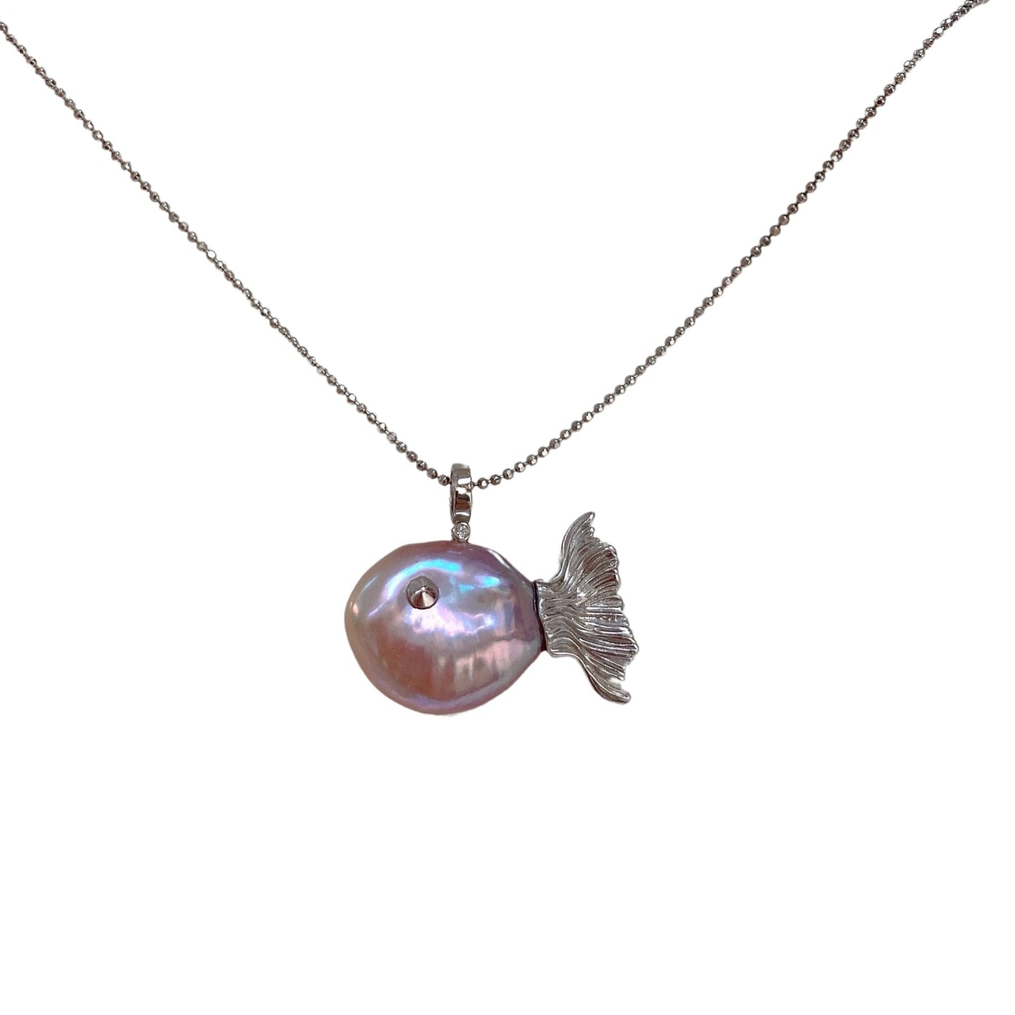 Charming S925 Sterling Silver Pearl Fish Pendant Necklace