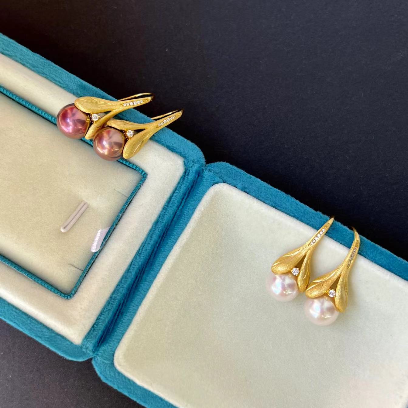 Aurora Freshwater Pearl Tulip Hook Earrings