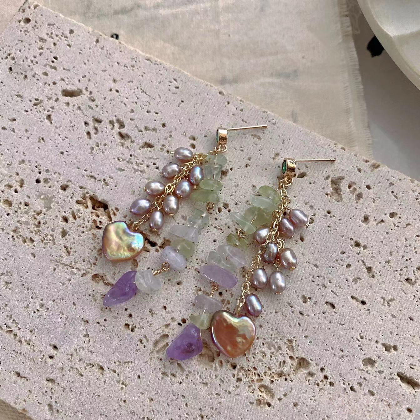 925 Sterling Silver Needle Earrings with Natural Crystal Chips and Heart-Shaped Pearl Accents
