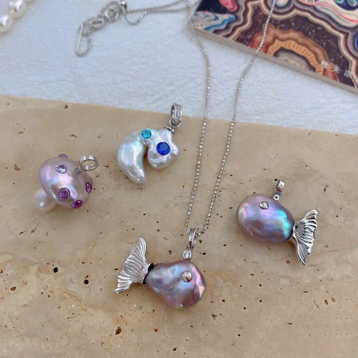 Charming S925 Sterling Silver Pearl Fish Pendant Necklace