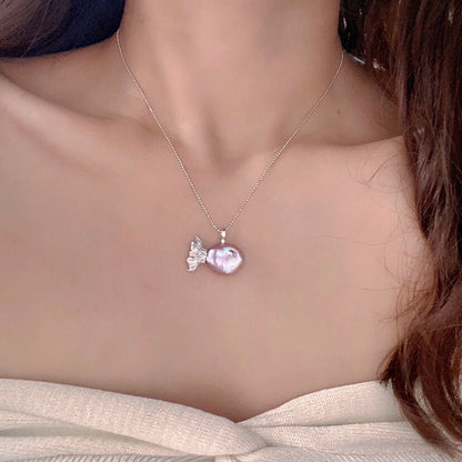 Charming S925 Sterling Silver Pearl Fish Pendant Necklace