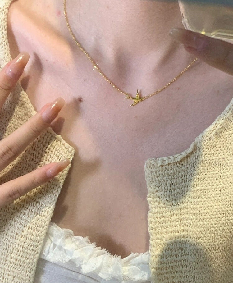 Spring Arrival - Gold-Plated Swallow Pendant Collarbone Necklace - Chic Everyday Jewelry