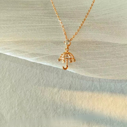 Chic 14K Gold Umbrella Pendant Necklace - Delicate Clavicle Chain for Refined Style