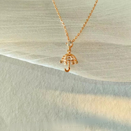 Chic 14K Gold Umbrella Pendant Necklace - Delicate Clavicle Chain for Refined Style
