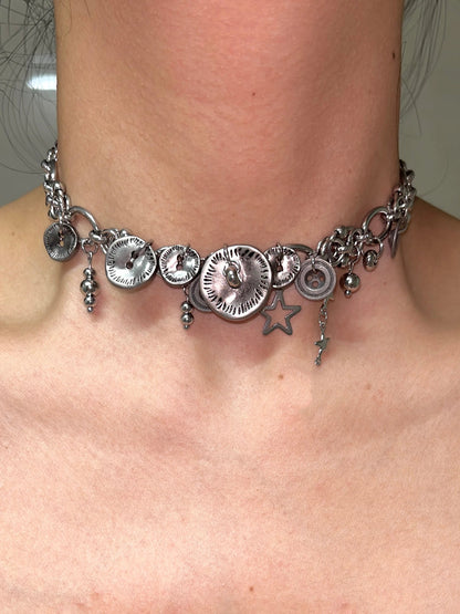 Cyberpunk silver button chunky chain choker, Star embellishment，Vintage Silver Choker，masculine style
