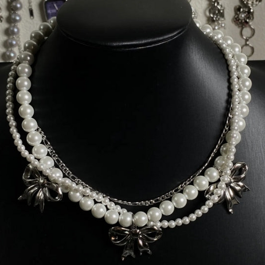 Vintagepunk Bow and Pearl Choker，Silver Three-Layer Stacked Choker，Y2Kchoker,Classic Elegance Style