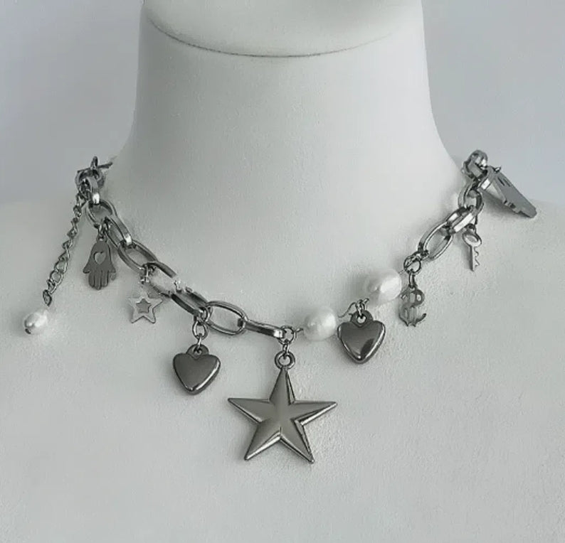 Vintagepunk Star Pendant Silver Choker with Heart and Pearl Embellishments,Y2K Choker，Special Gift