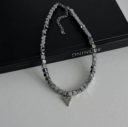 Vintagepunk heart pendant silver choker，stackable necklaces，handmade,Y2Kchoker，special gift.