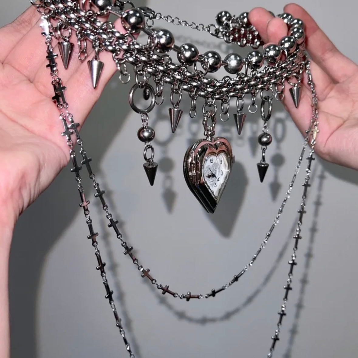 Chunky Gothic Heart Shape Watch Choker Layered Beaded Necklaces Y2K Grunge Punk Chain