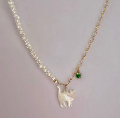 Cute Cat Shaped Pearl Beaded Gold Plated Adorable Lovely Kitten Necklace Chain Jewelry for Women
