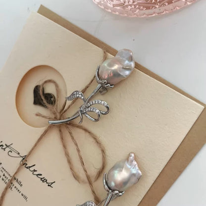 Baroque Floral Brooch Elegant Exquisite Art Lapel Pin for Women, Freshwater Grey Pearl