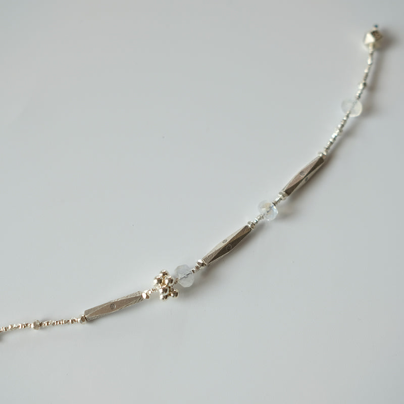 MoJone Handmade Original Flower and Moonstone Bracelet for Female