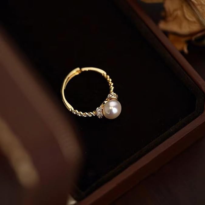 Large Freshwater Pearl Adjustable Size Ring for Women: Elegant Design, High Fashion Sense, and Unique Personality
