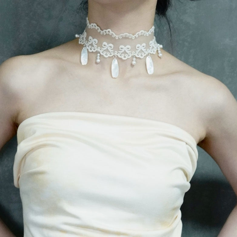 Vintage Lace Crystal Choker Necklace & Natural Seashells Pendant for Women Accessories Elegant Statement Necklace Gothic Lady Party Jewelry