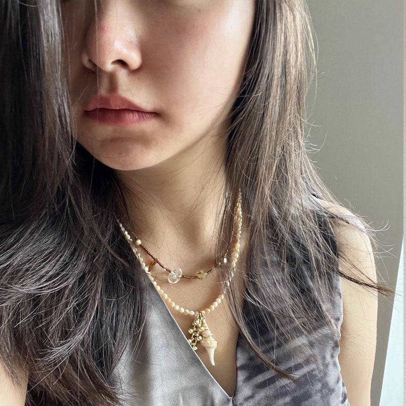 Vintage Natural Stone Conch Crystal Beaded Necklace for Women Girls Bohemian Beaded Choker Jewelry