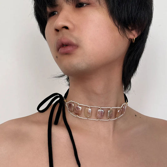 Vintage Baroque Pearl Choker Necklace Chain Boho Pearl Chain Charm Long Black Velvet Ribbon Collar Necklace Jewelry for Women and Girls ﻿