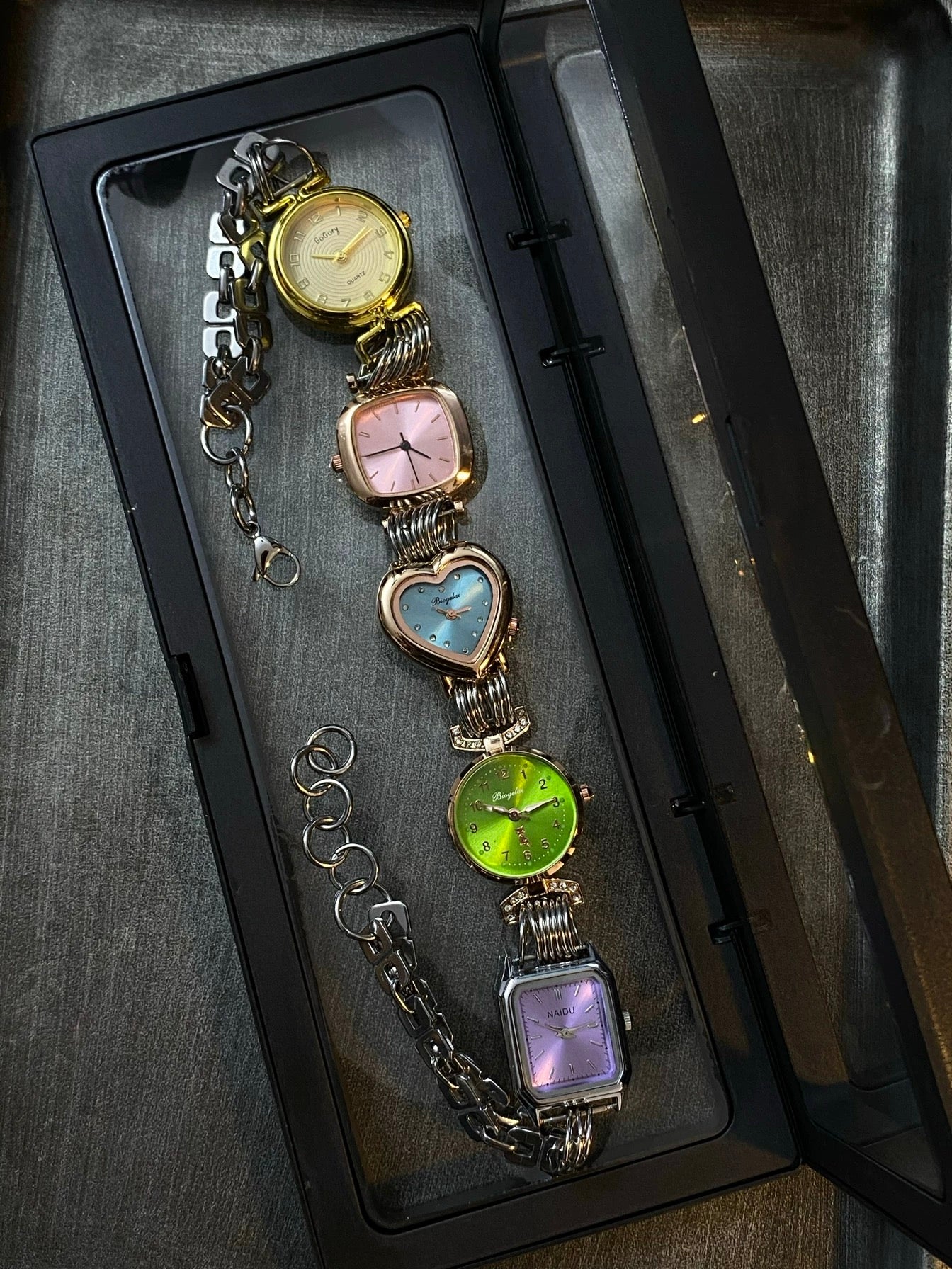 Vintage Punk Multicolor 5-Clock Watch Choker Necklace, Customizable Choker Necklace.