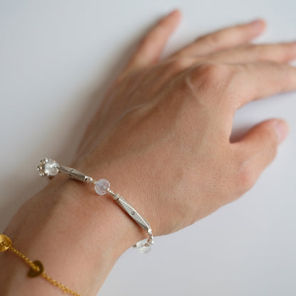 MoJone Handmade Original Flower and Moonstone Bracelet for Female