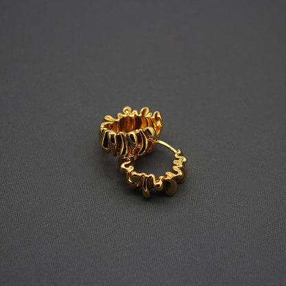 Elegant Gold-Plated Copper Hoop Earrings with Ruffled Texture, Sophisticated Accessory for Fashion Aficionados, Perfect for Evening Soirees and High-End Social Gatherings