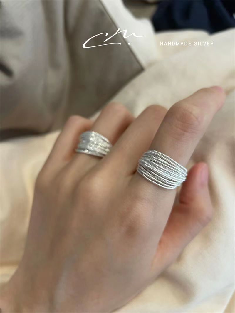 Sleek Line Art Adjustable Ring – Modern Open-End Fashion Jewelry
