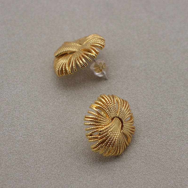Dazzling Gold-Tone Firework-Inspired Electroplated Earrings, Statement Jewelry for Celebratory Events & Glamorous Nights Out, Unique Accessory for Fashion Enthusiasts
