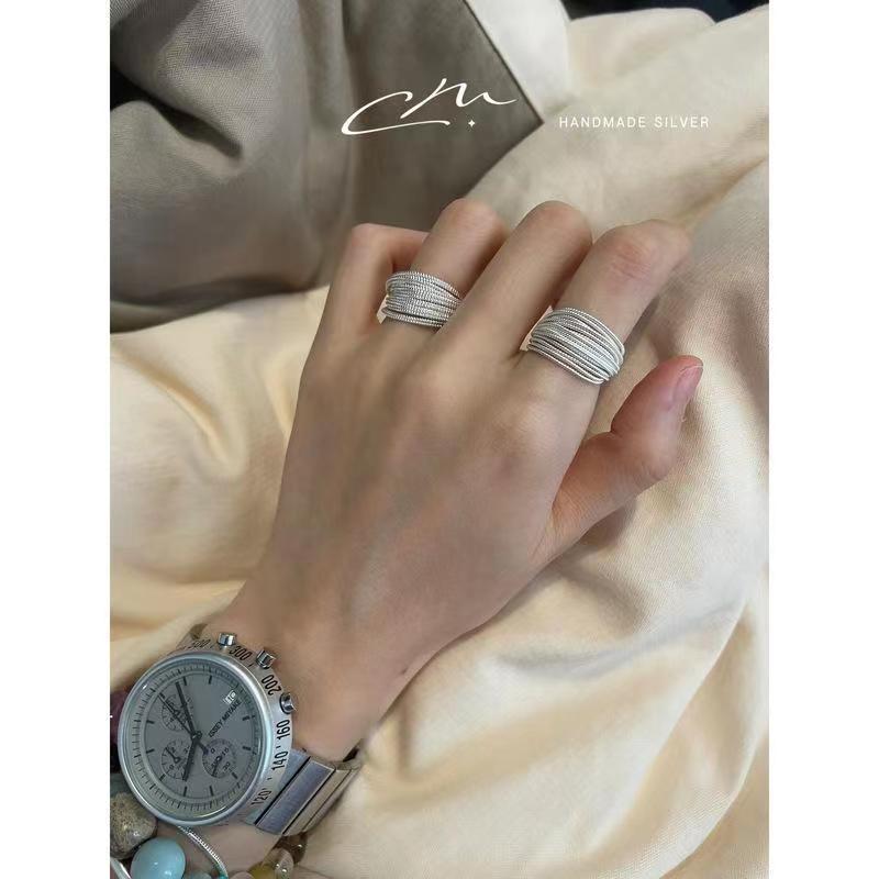 Sleek Line Art Adjustable Ring – Modern Open-End Fashion Jewelry