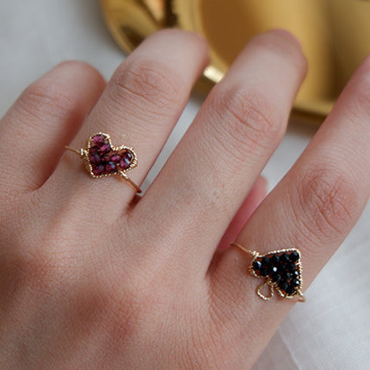 Vintage Poker Ring with Exquisite, Playful, and Unique Design